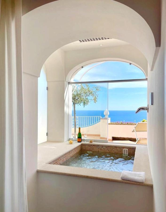 Hotel Il Gabbiano Positano Luaran gambar