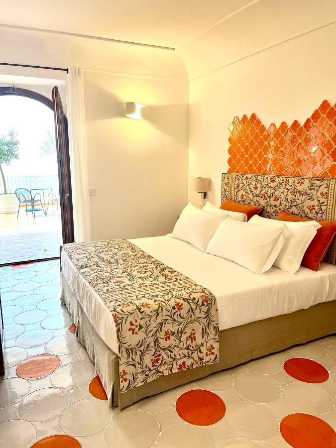 Hotel Il Gabbiano Positano Luaran gambar