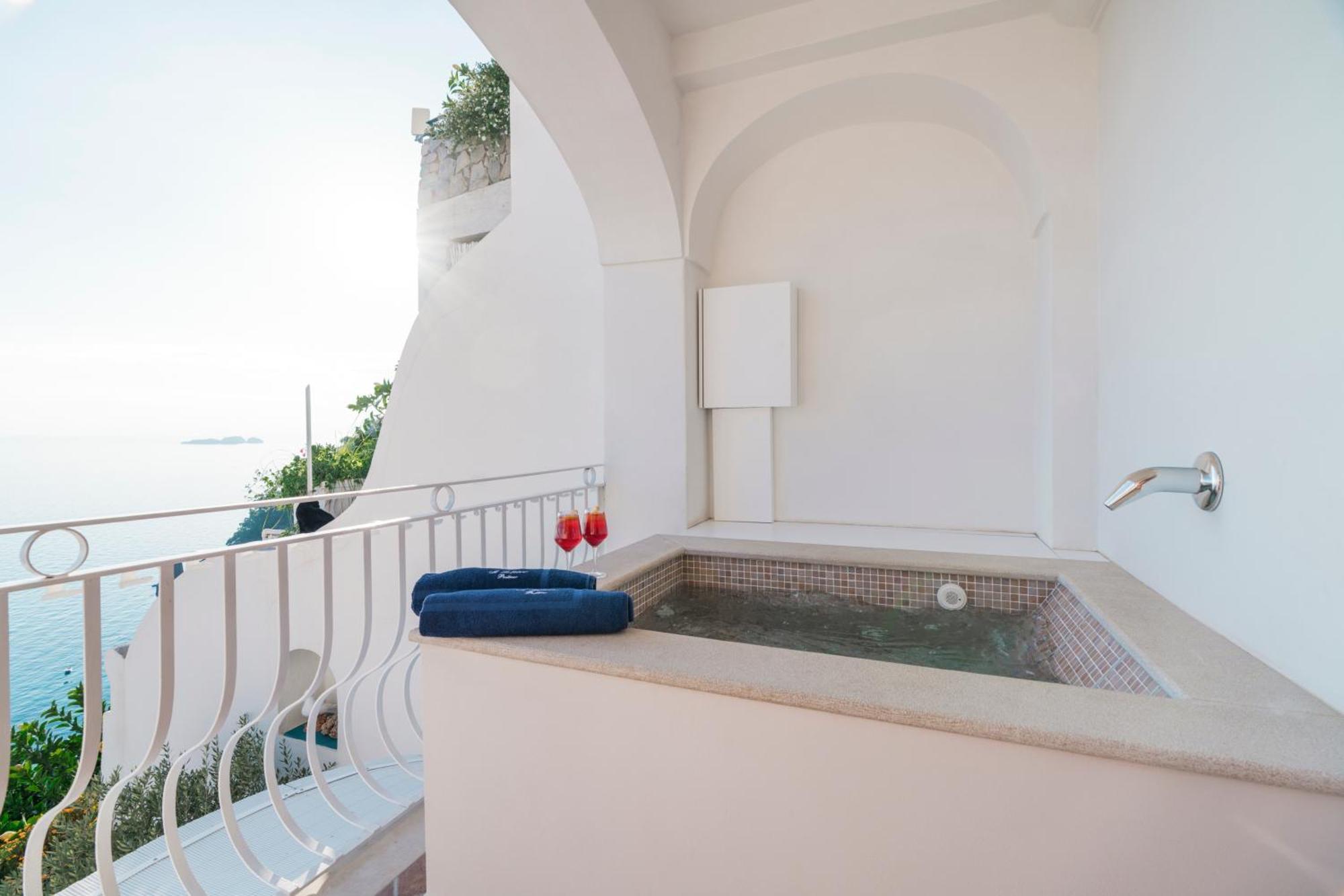 Hotel Il Gabbiano Positano Luaran gambar