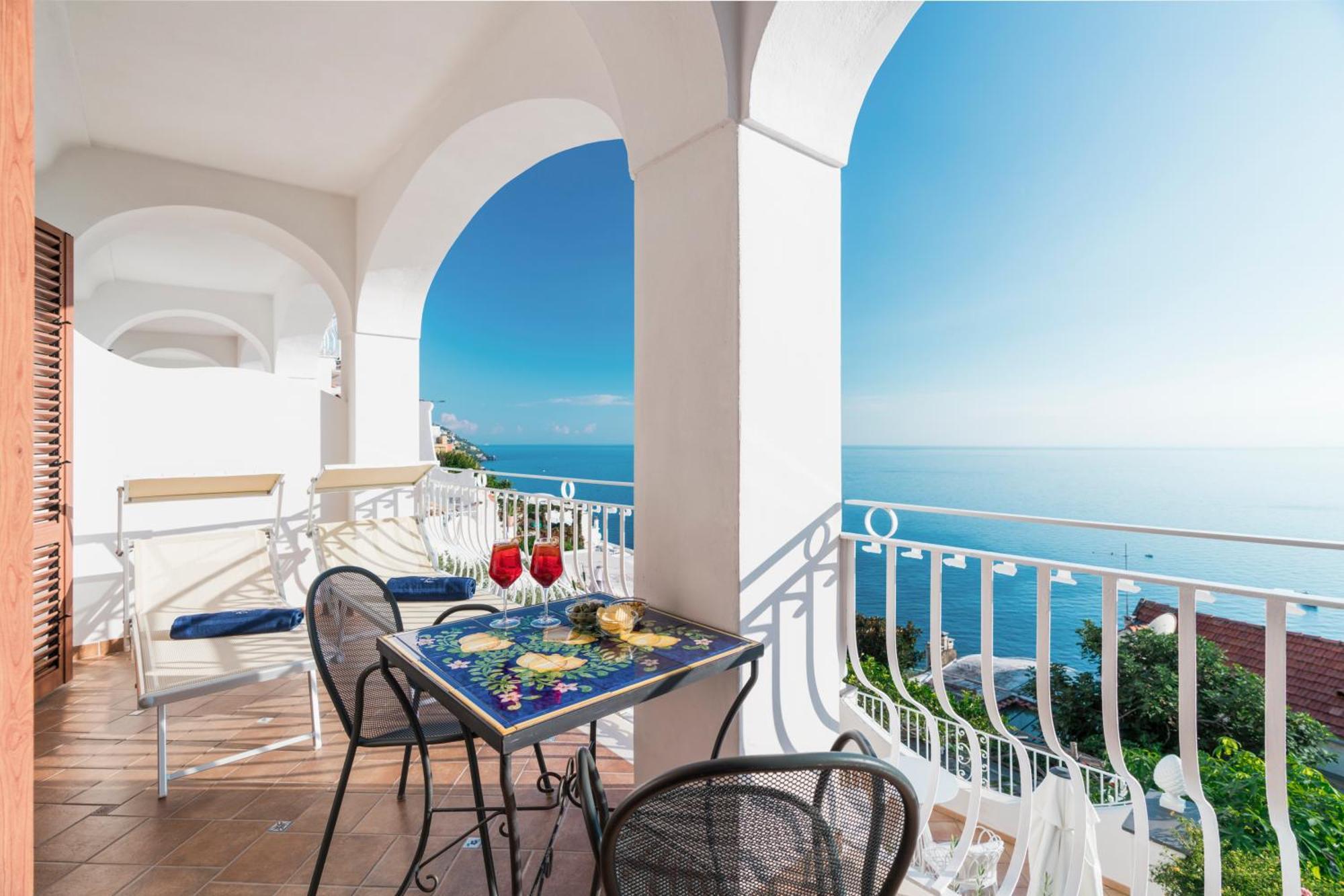 Hotel Il Gabbiano Positano Luaran gambar
