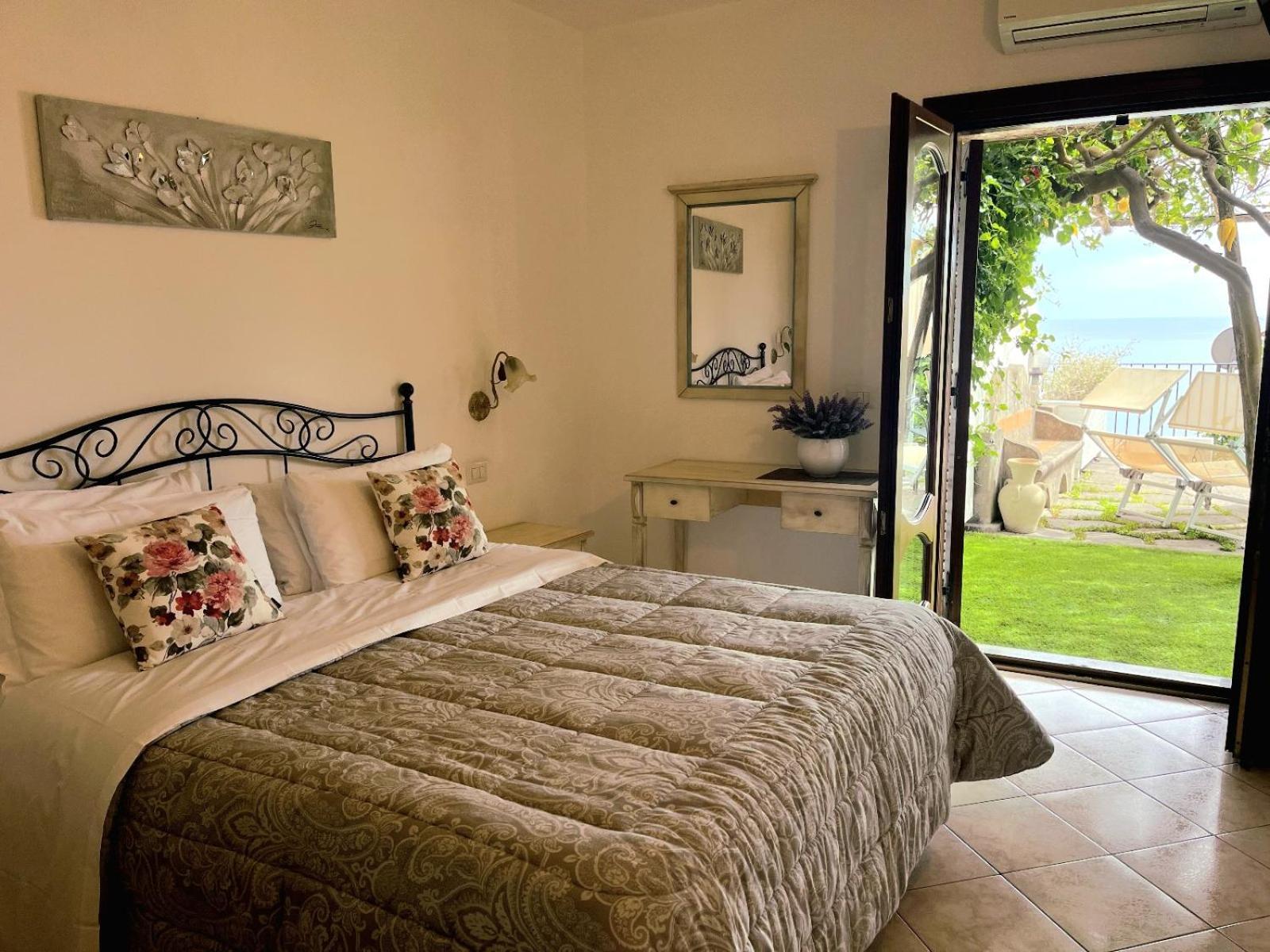 Hotel Il Gabbiano Positano Luaran gambar