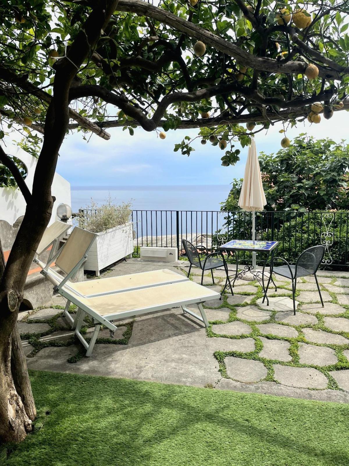 Hotel Il Gabbiano Positano Luaran gambar